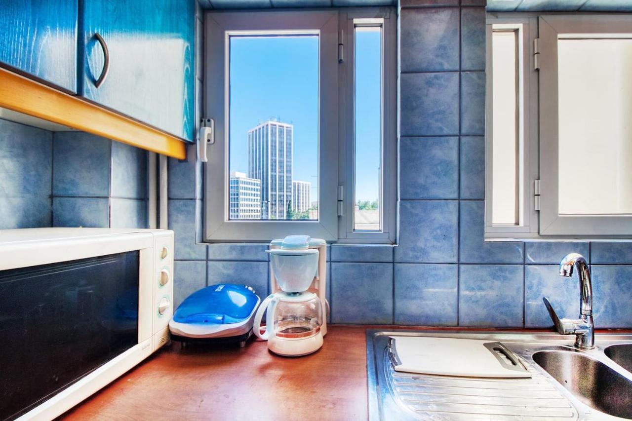 Spacious Flat Near Ampelokipoi Metro Station 아테네 외부 사진